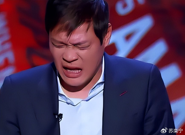 《恩爱15年难敌岁月残酷!56岁范志毅身形佝偻,39岁张梦瑾娇美如花》配图 10 《恩爱15年难敌岁月残酷!56岁范志毅身形佝偻,39岁张梦瑾娇美如花》配图 10